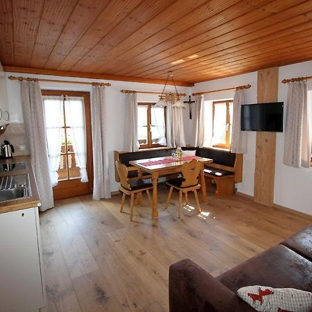 Ferienwohnung Schifterhof Ruhpolding Kamer foto